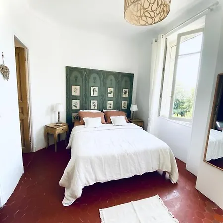 Le Jardin D'elma Bed & Breakfast *