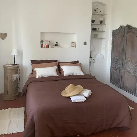 Le Jardin D'elma Bed & Breakfast